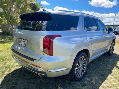 Used 2024 Hyundai Palisade Calligraphy image 25