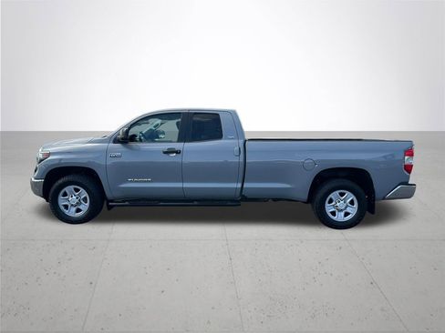 Used 2018 Toyota Tundra SR5 w/ SR5 Upgrade Package AWD/4WD image 10