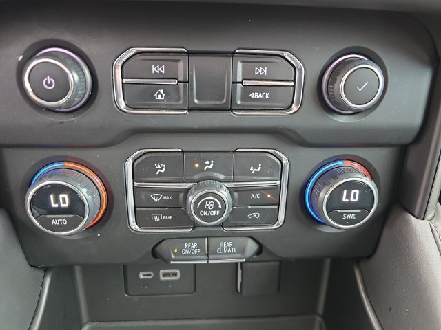 Used 2023 Chevrolet Tahoe LS RWD image 24
