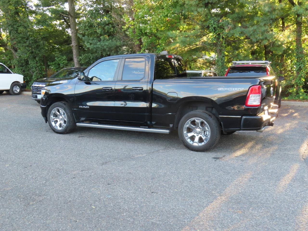 Used 2021 RAM 1500 Big Horn AWD/4WD image 3
