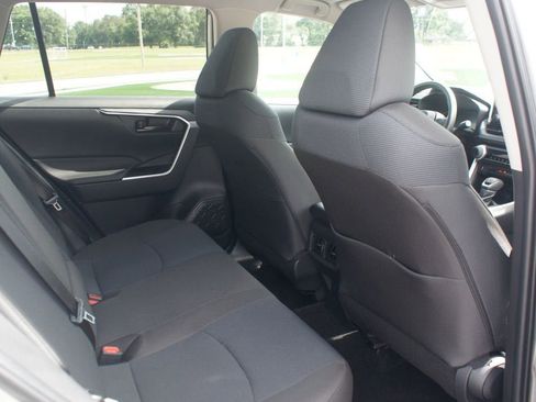 Used 2025 Toyota RAV4 LE FWD image 20