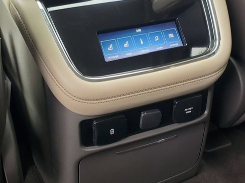 Certified 2024 Lincoln Navigator Reserve AWD/4WD image 30
