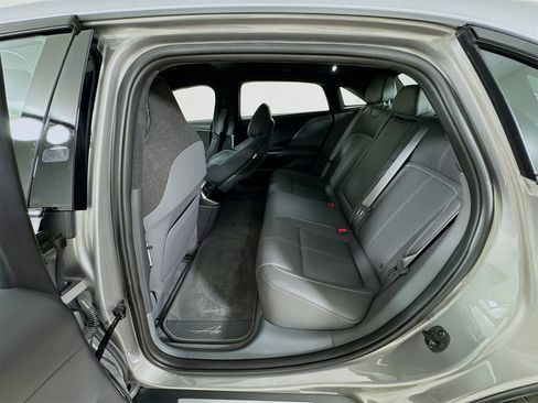 Used 2022 Lucid Air Grand Touring image 25