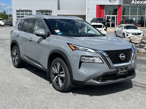 Used 2023 Nissan Rogue SL w/ SL Premium Package AWD/4WD image 1