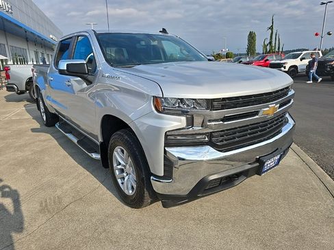Used 2020 Chevrolet Silverado 1500 LT w/ All-Star Edition image 8