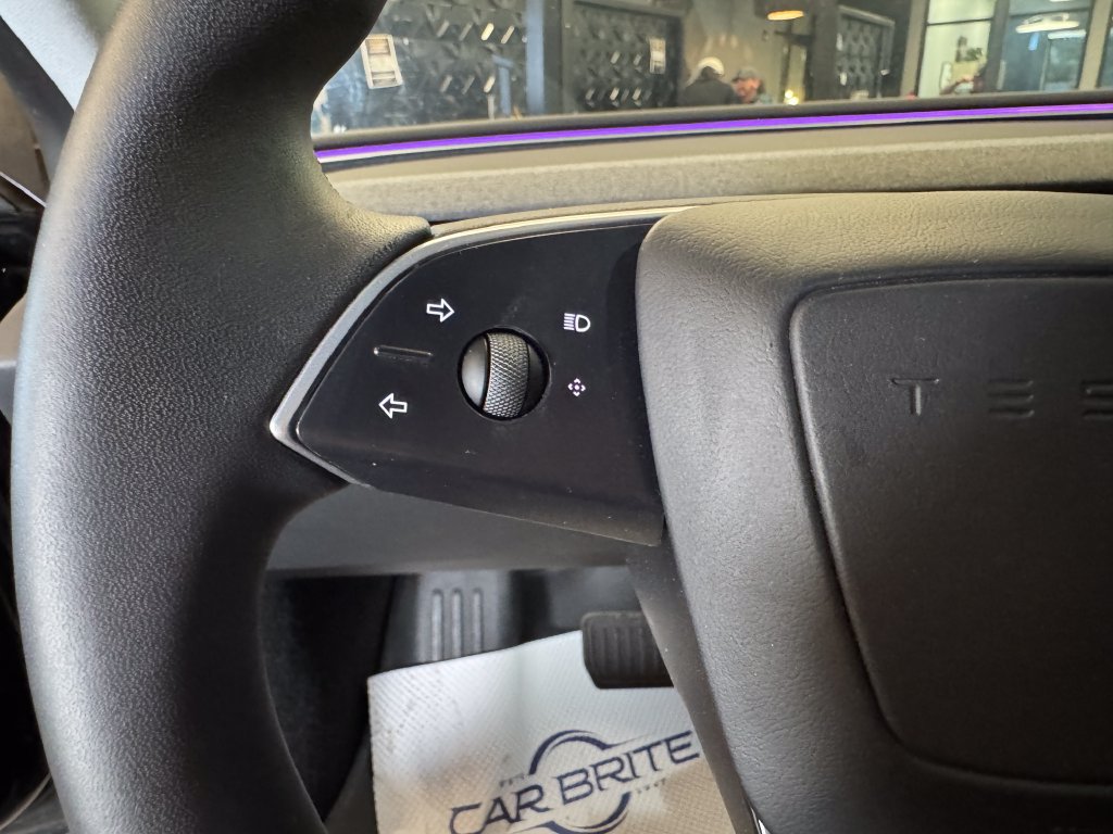 Used 2025 Tesla Model 3 Long Range RWD image 11