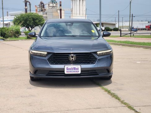 Used 2023 Honda Accord LX image 6