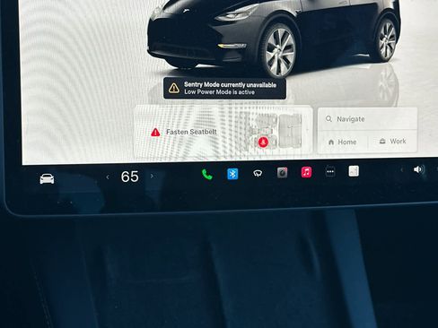 Used 2023 Tesla Model Y Long Range image 23