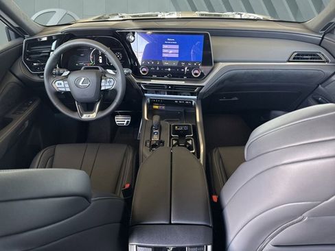 Certified 2026 Lexus TX 500h AWD w/ Technology Package image 13