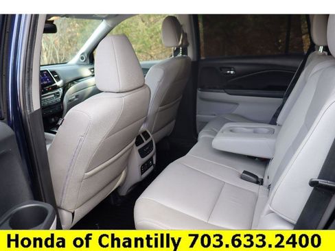 Used 2017 Honda Pilot Touring image 27