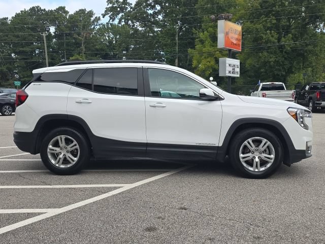 Used 2022 GMC Terrain SLE w/ Driver Convenience Package FWD image 6