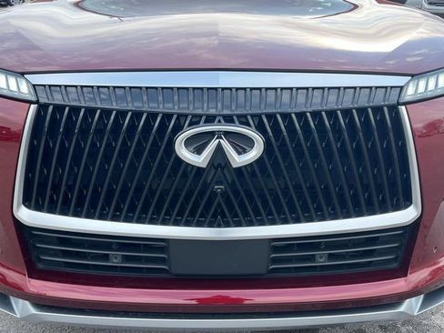 Used 2025 INFINITI QX80 Sensory image 13
