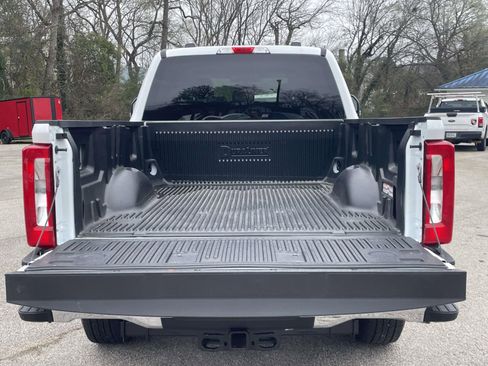 Used 2026 Ford F250 XLT image 4