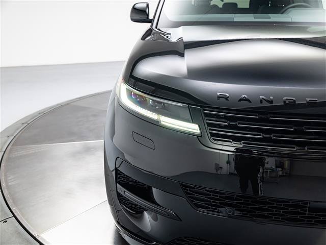 New 2027 Land Rover Range Rover Sport Dynamic SE AWD/4WD image 10