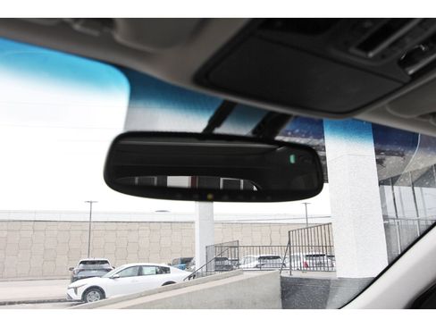 Used 2016 Kia Sorento SX FWD image 26