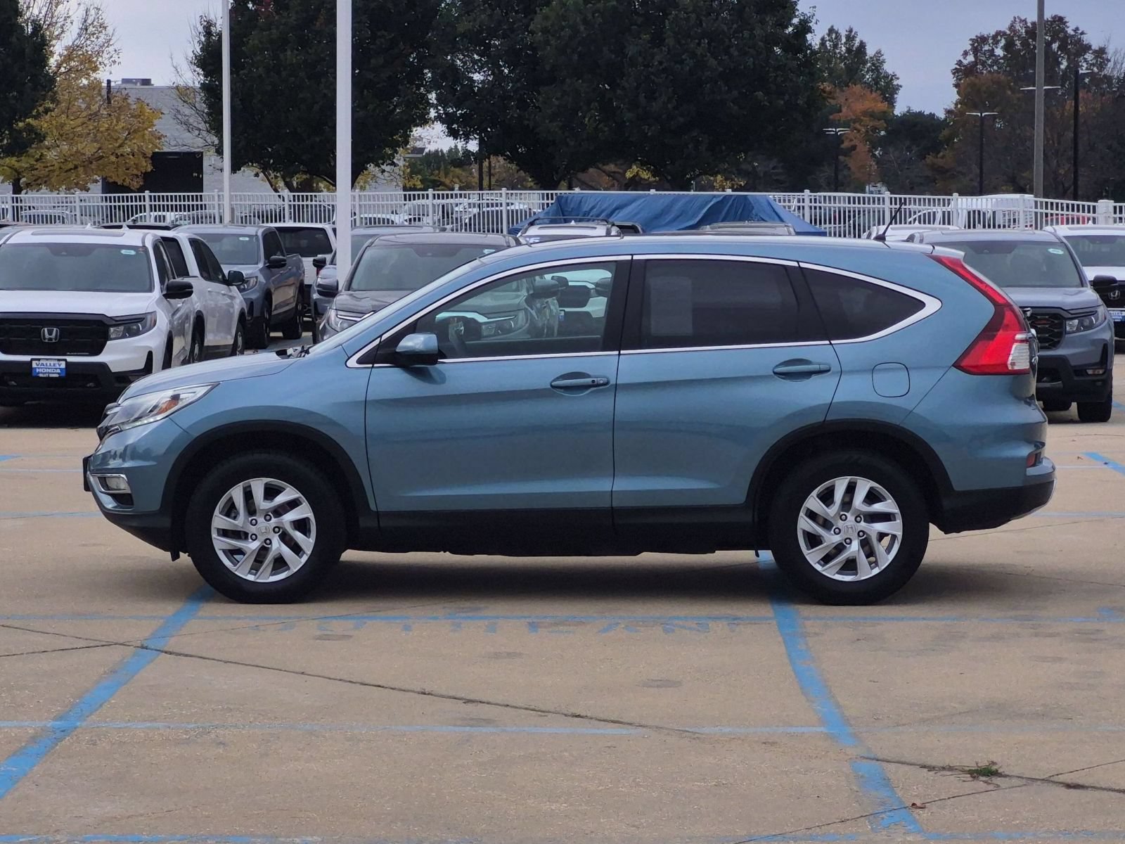 Used 2015 Honda CR-V EX image 9