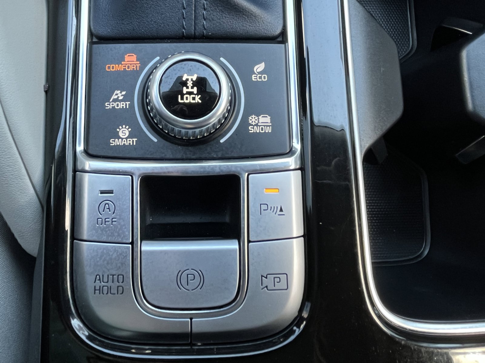 Used 2023 Kia Telluride SX Prestige AWD/4WD image 20