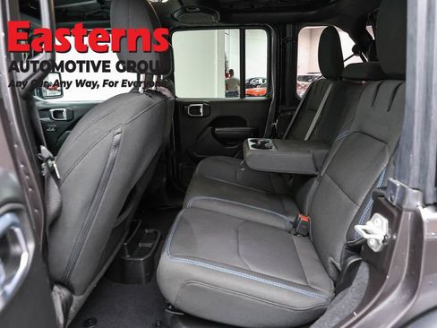 Used 2023 Jeep Wrangler Unlimited Rubicon 4xe w/ Cold Weather Group AWD/4WD image 23