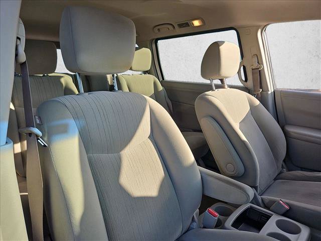 Used 2014 Nissan Quest SV FWD image 14