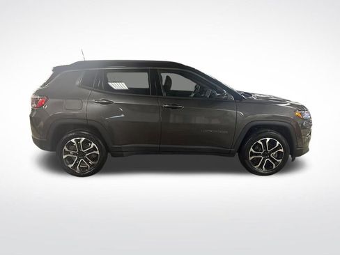 Used 2023 Jeep Compass Limited AWD/4WD image 8