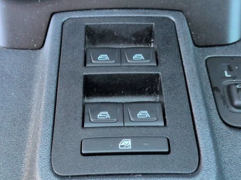 Used 2022 Ford Bronco Wildtrak AWD/4WD image 25