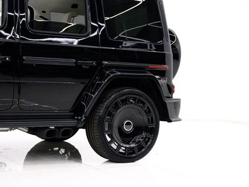 Used 2025 Mercedes-Benz G 63 AMG 4MATIC image 19