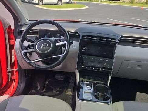 Used 2022 Hyundai Tucson Limited AWD/4WD image 7