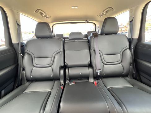 New 2025 Nissan Armada SV image 26