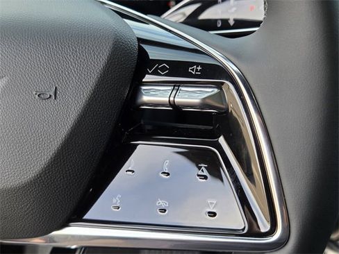 New 2026 Cadillac Lyriq Sport image 23