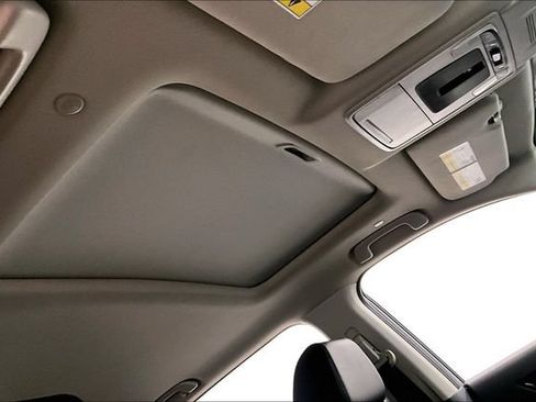 Used 2025 Honda CR-V EX-L image 20