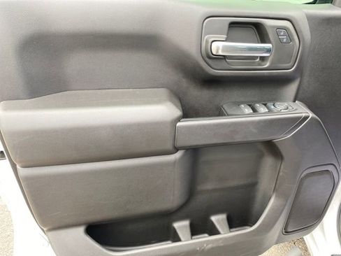 Certified 2024 Chevrolet Silverado 1500 Custom w/ Turbomax Blackout Package AWD/4WD image 16