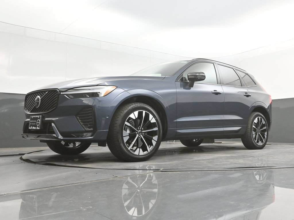 Certified 2026 Volvo XC60 B5 Plus AWD/4WD image 30