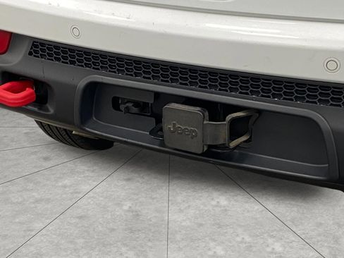 Used 2025 Jeep Compass Trailhawk w/ Trailer Tow Group image 5