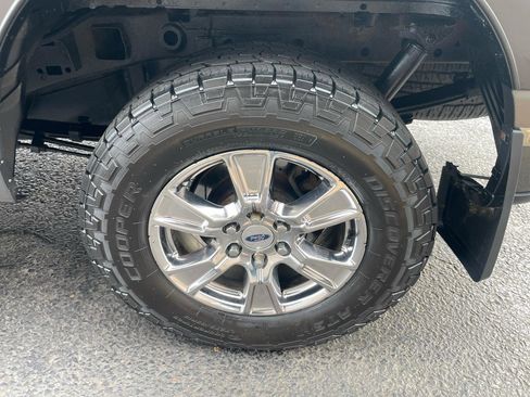 Used 2015 Ford F150 XLT w/ Equipment Group 302A Luxury image 15