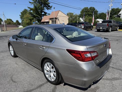 Used 2015 Subaru Legacy 2.5i Premium AWD/4WD image 6