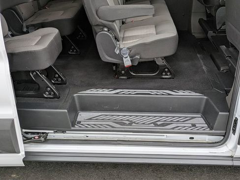 Used 2024 Ford Transit 350 XLT RWD image 18