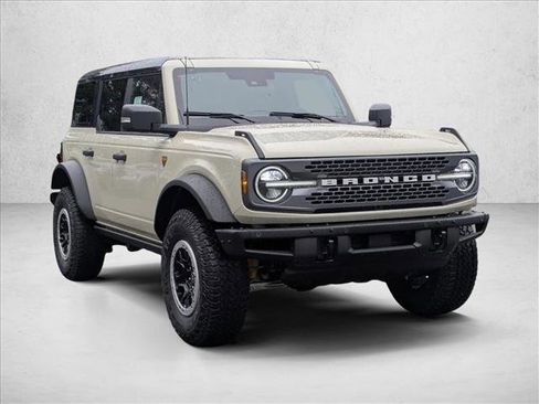 New 2025 Ford Bronco Badlands AWD/4WD image 6