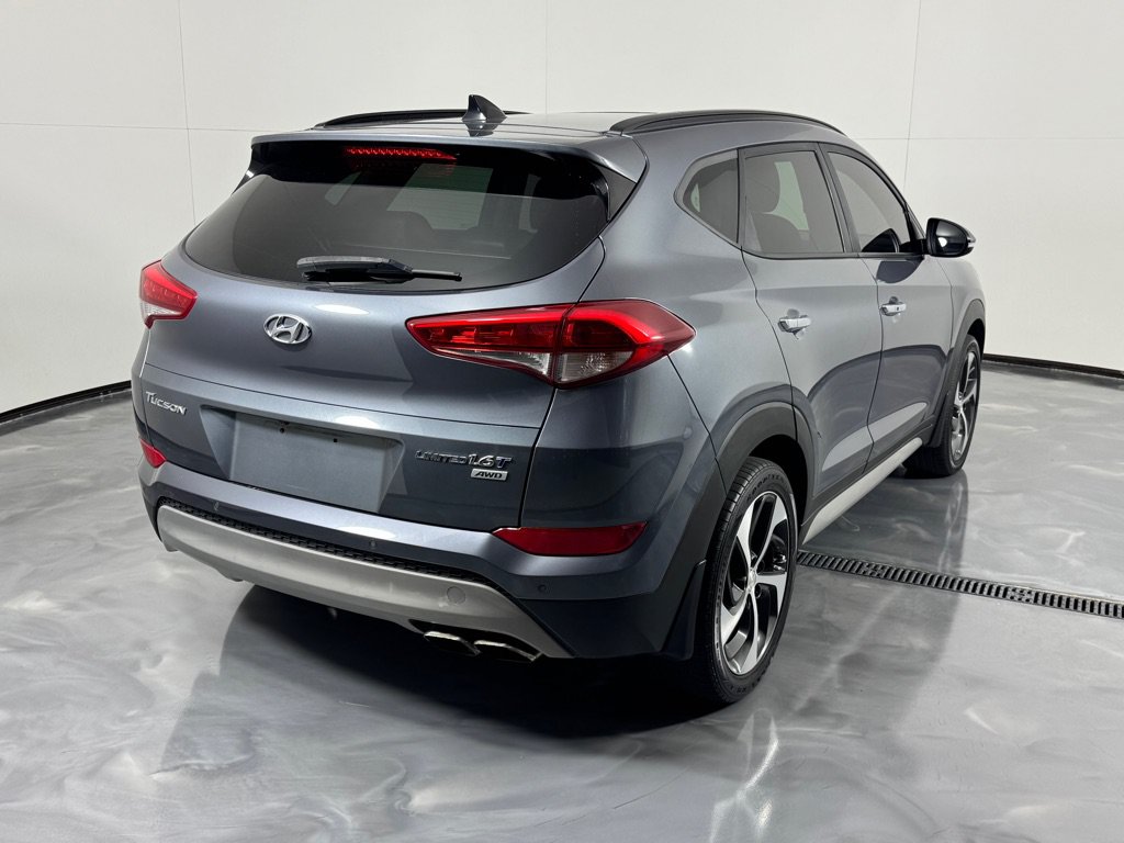 Used 2017 Hyundai Tucson Limited w/ Limited Ultimate Package 03 AWD/4WD image 5
