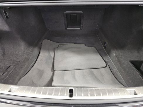 Used 2022 BMW 740i w/ M Sport Package RWD image 13