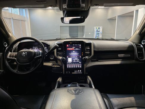 Used 2020 RAM 3500 Laramie image 31