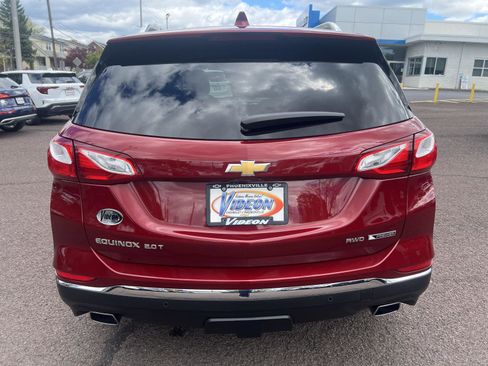 Used 2018 Chevrolet Equinox Premier AWD/4WD image 6