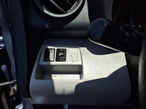Used 2011 Toyota RAV4 2WD w/ Base L4 Extra Value Pkg image 13