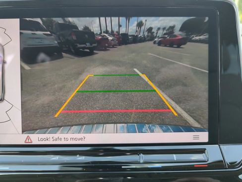 New 2026 Volkswagen Atlas SE FWD image 33