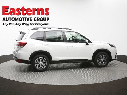 Used 2022 Subaru Forester Premium AWD/4WD image 47