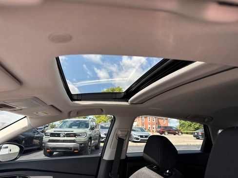 Used 2023 Honda Accord EX image 25