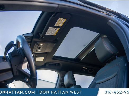 Used 2022 Ford Explorer Timberline image 18