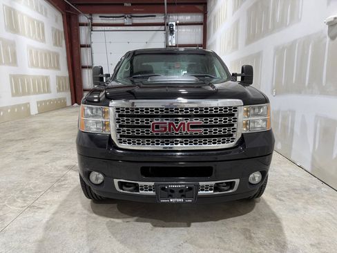 Used 2013 GMC Sierra 2500 Denali image 23