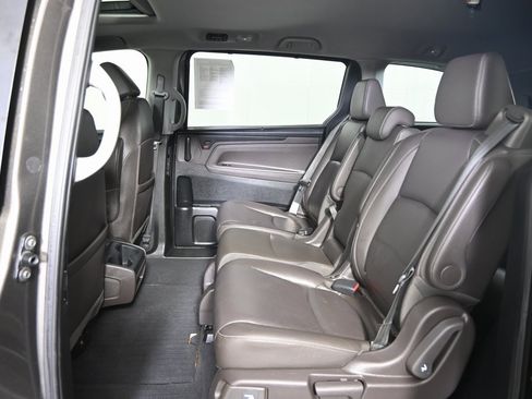 Used 2022 Honda Odyssey EX-L image 18