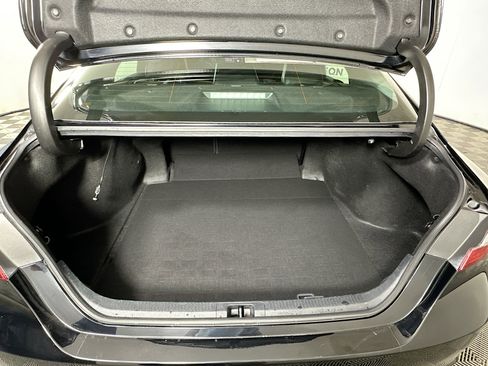 Used 2022 Toyota Camry XSE image 31