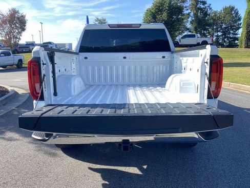 Used 2025 GMC Sierra 1500 SLT RWD image 7